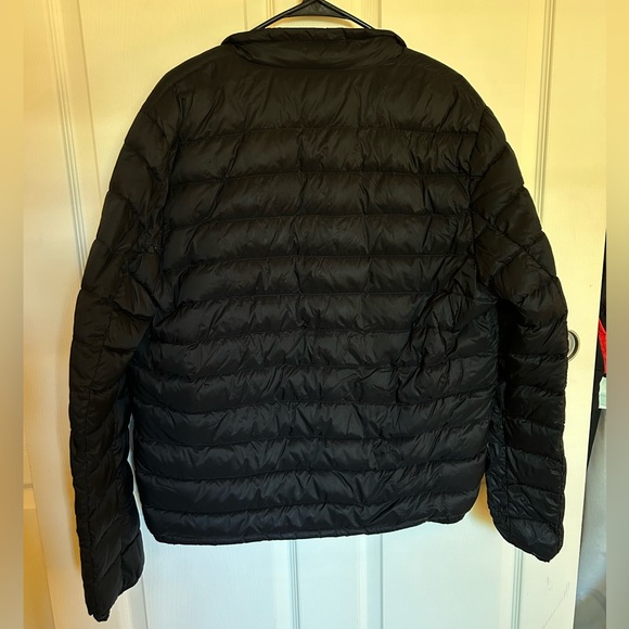 Guess men’s full-zip puffer - Picture 3 of 4